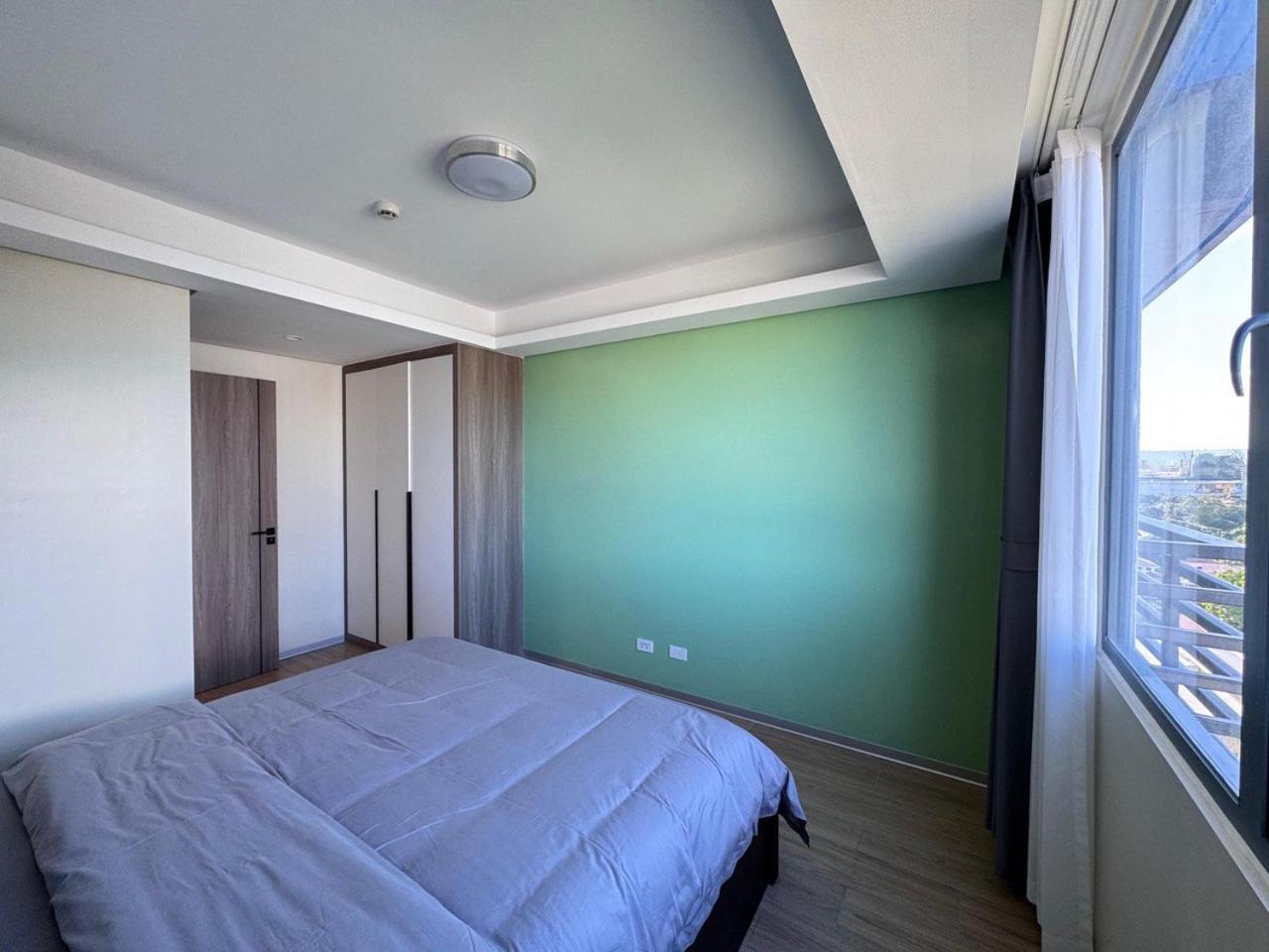 L Condotel Paranaque City Rom bilde