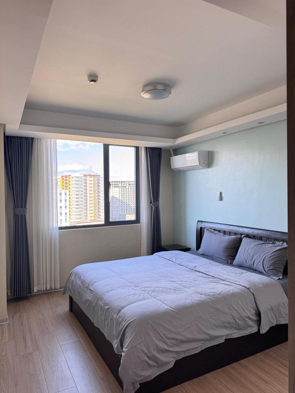 L Condotel Paranaque City Rom bilde