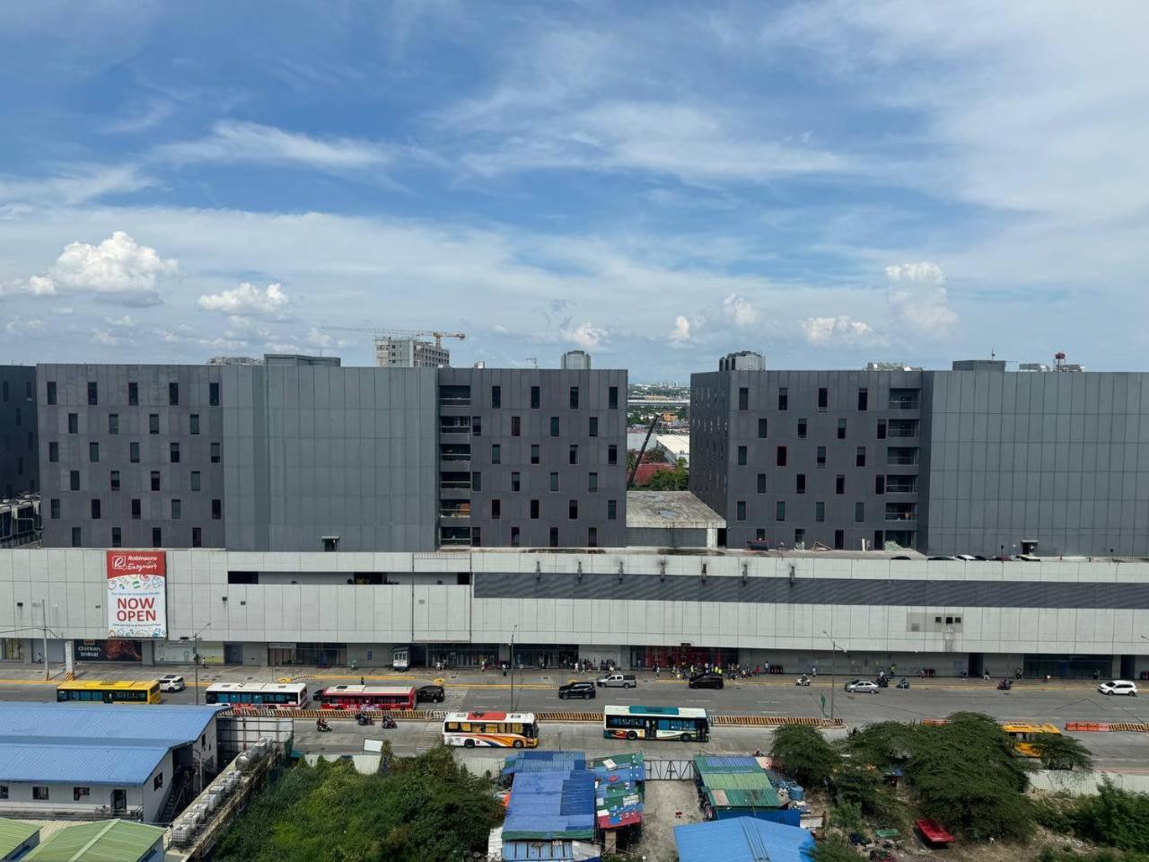 L Condotel Paranaque City Eksteriør bilde