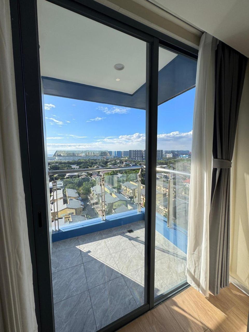 L Condotel Paranaque City Eksteriør bilde