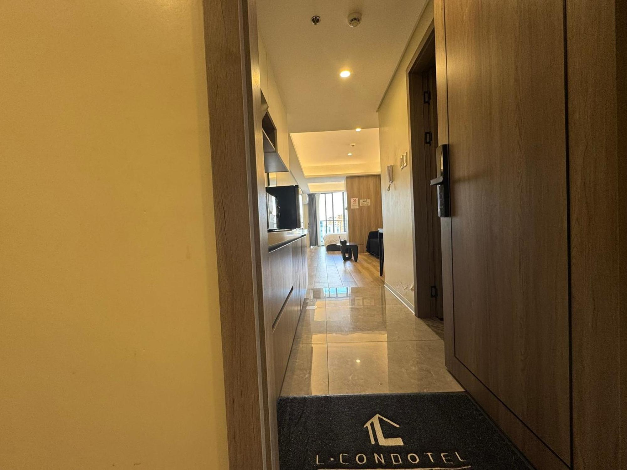 L Condotel Paranaque City Eksteriør bilde