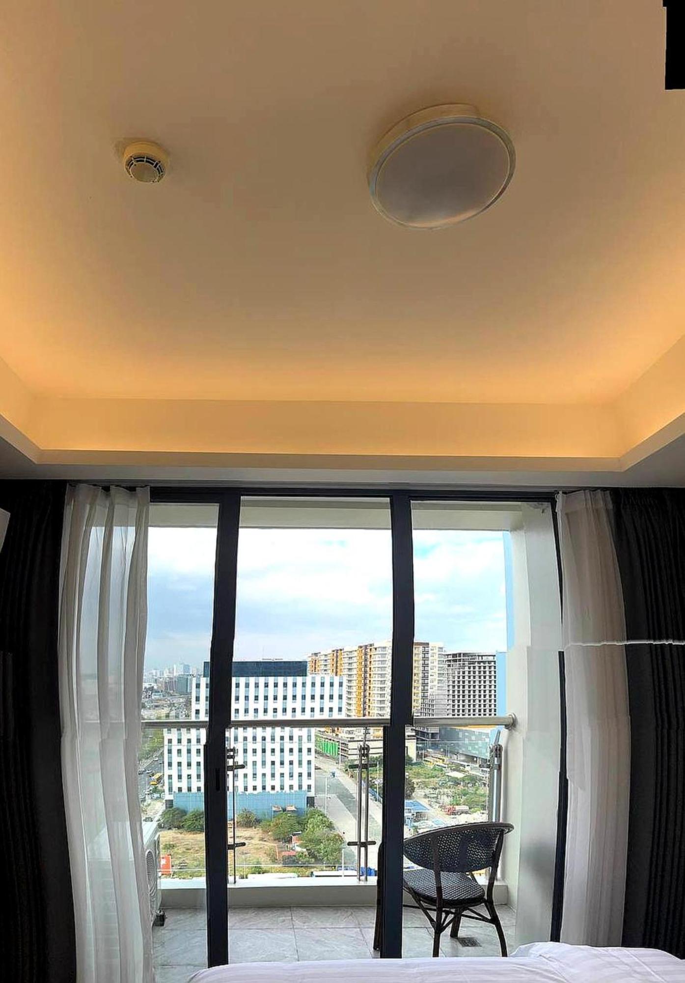 L Condotel Paranaque City Eksteriør bilde