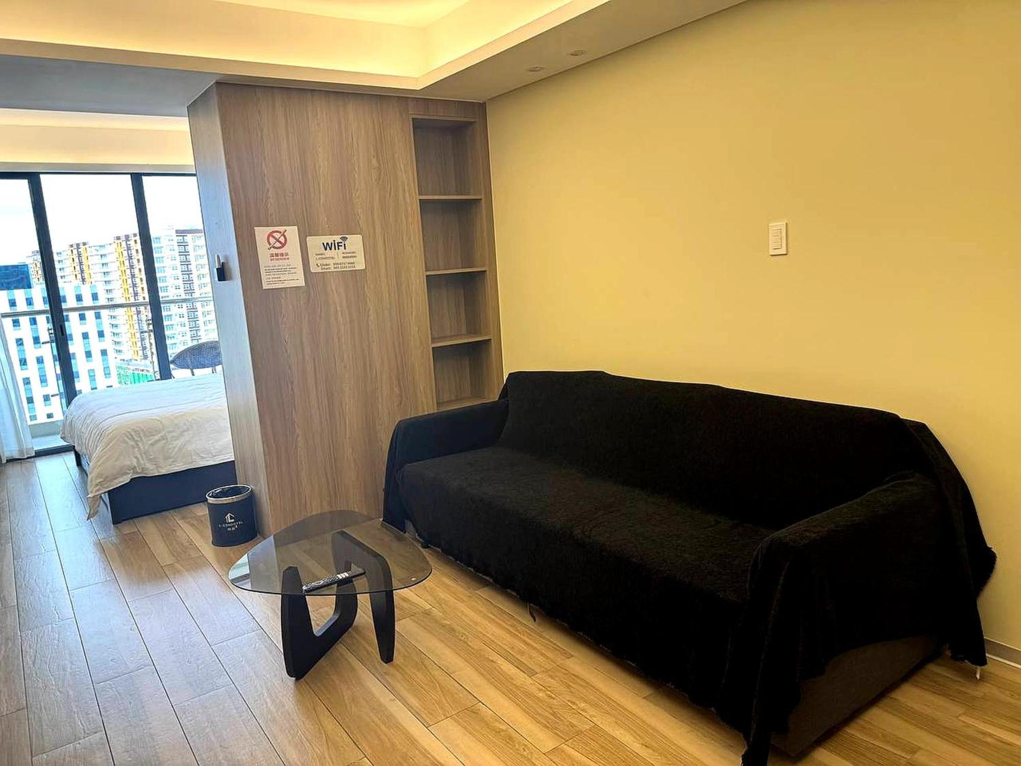 L Condotel Paranaque City Eksteriør bilde